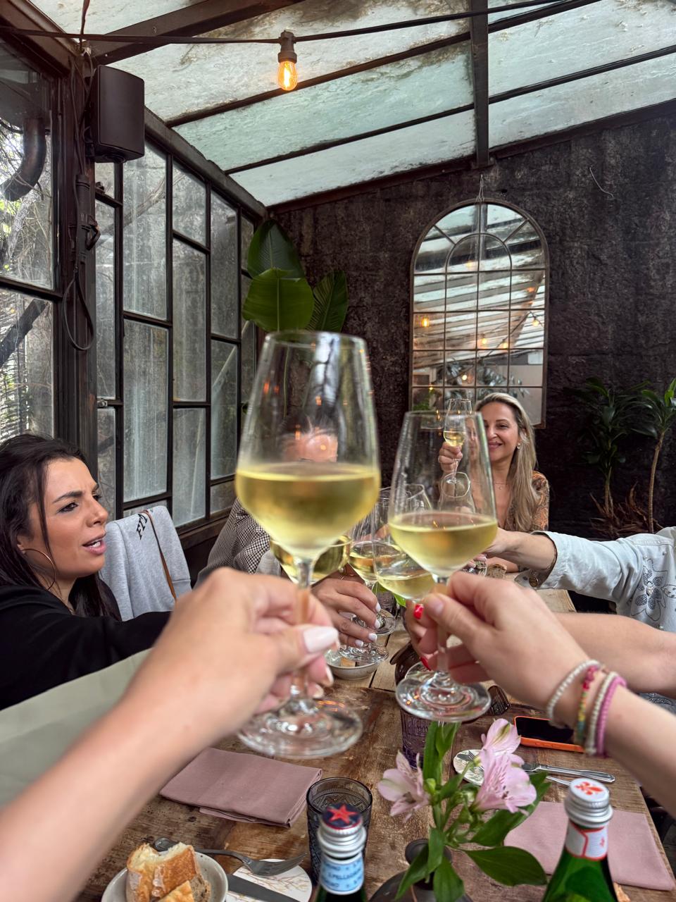 Cin cin · under the pergola